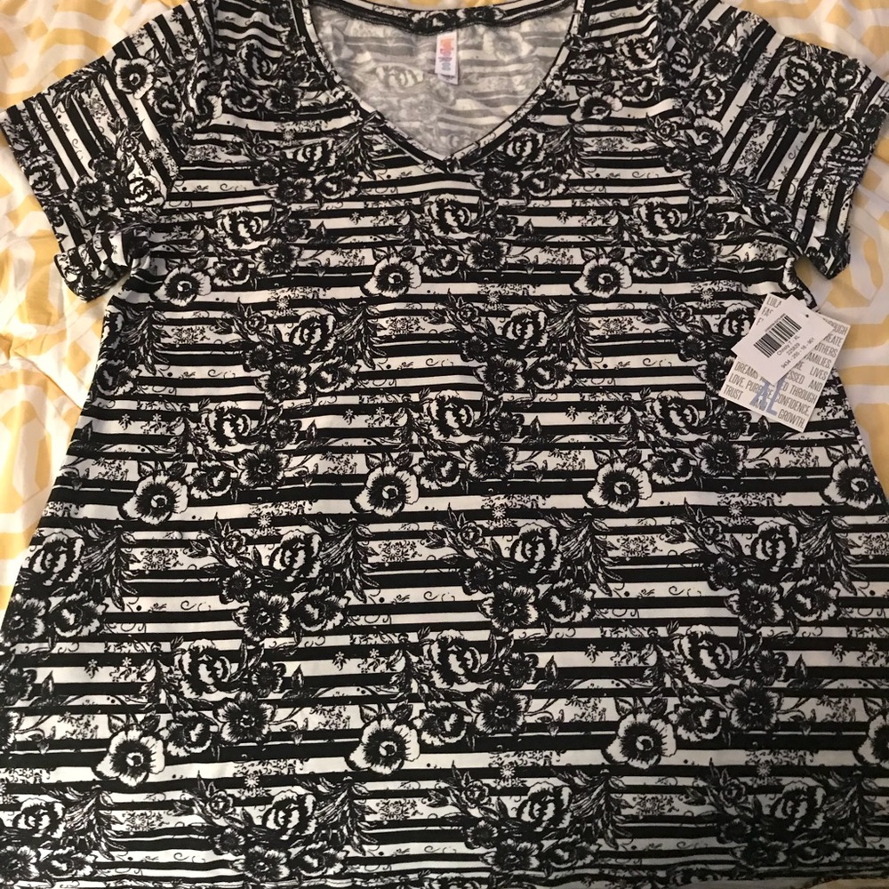 Lularoe Christy T